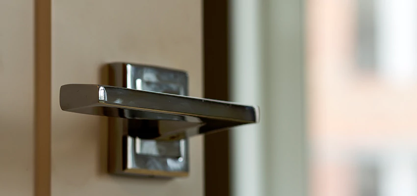 Door Lever Knob Repair in Newark, California