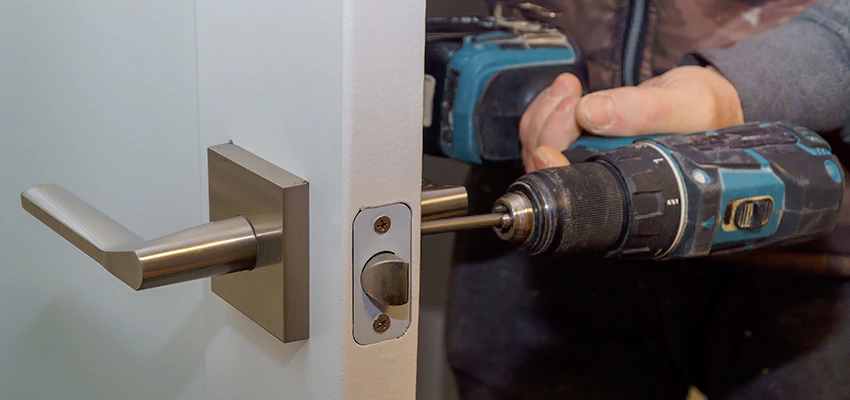 Broken Door Handle Lock Repair in Newark, California