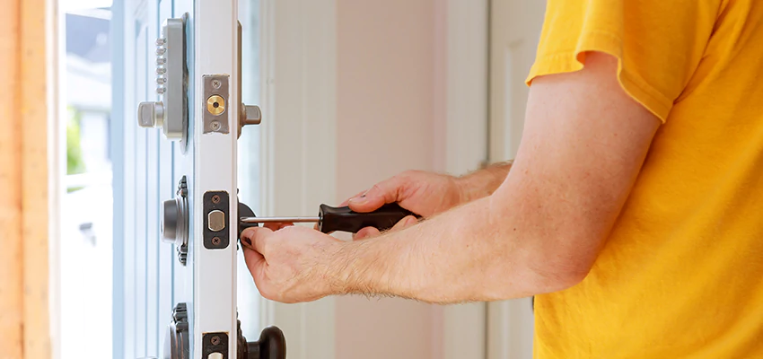 Eviction Locksmith For Key Fob Replacement Services in Newark, CA